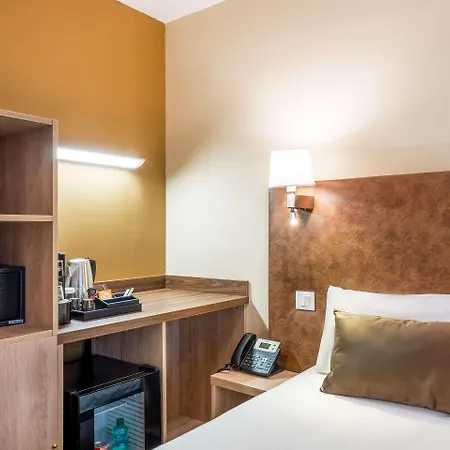 Szálloda Quality Centre 3*